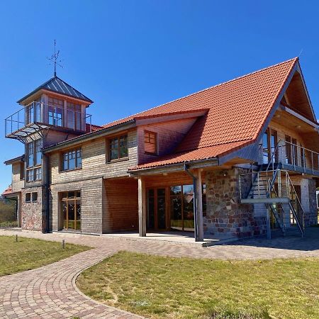 Akagals Hotell Pāvilosta Exteriör bild